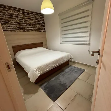 Casa 2 *